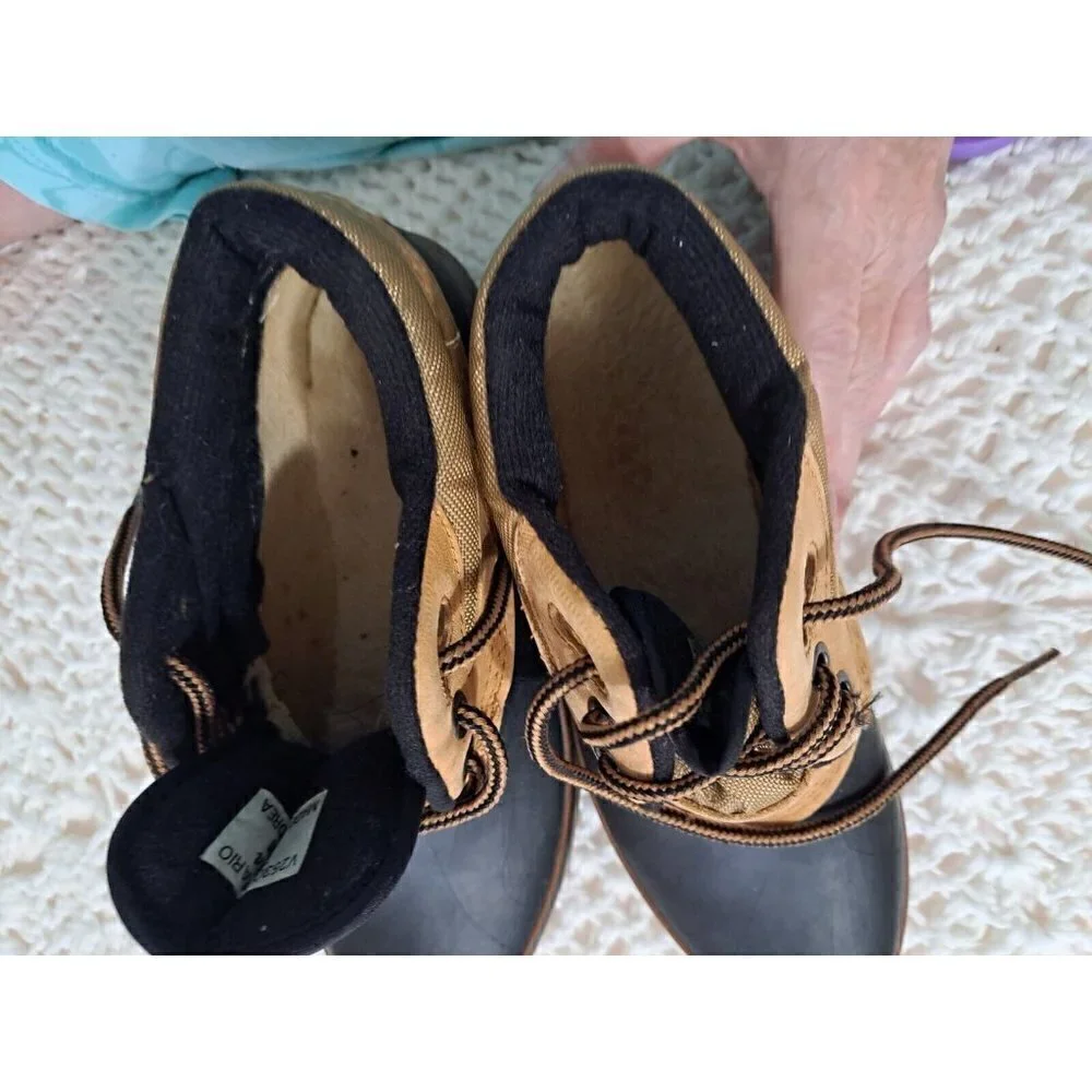 Vintage Bass Women's Size 6M Low Thermolite ONTARIO Duck Boots Navy Blue/Tan